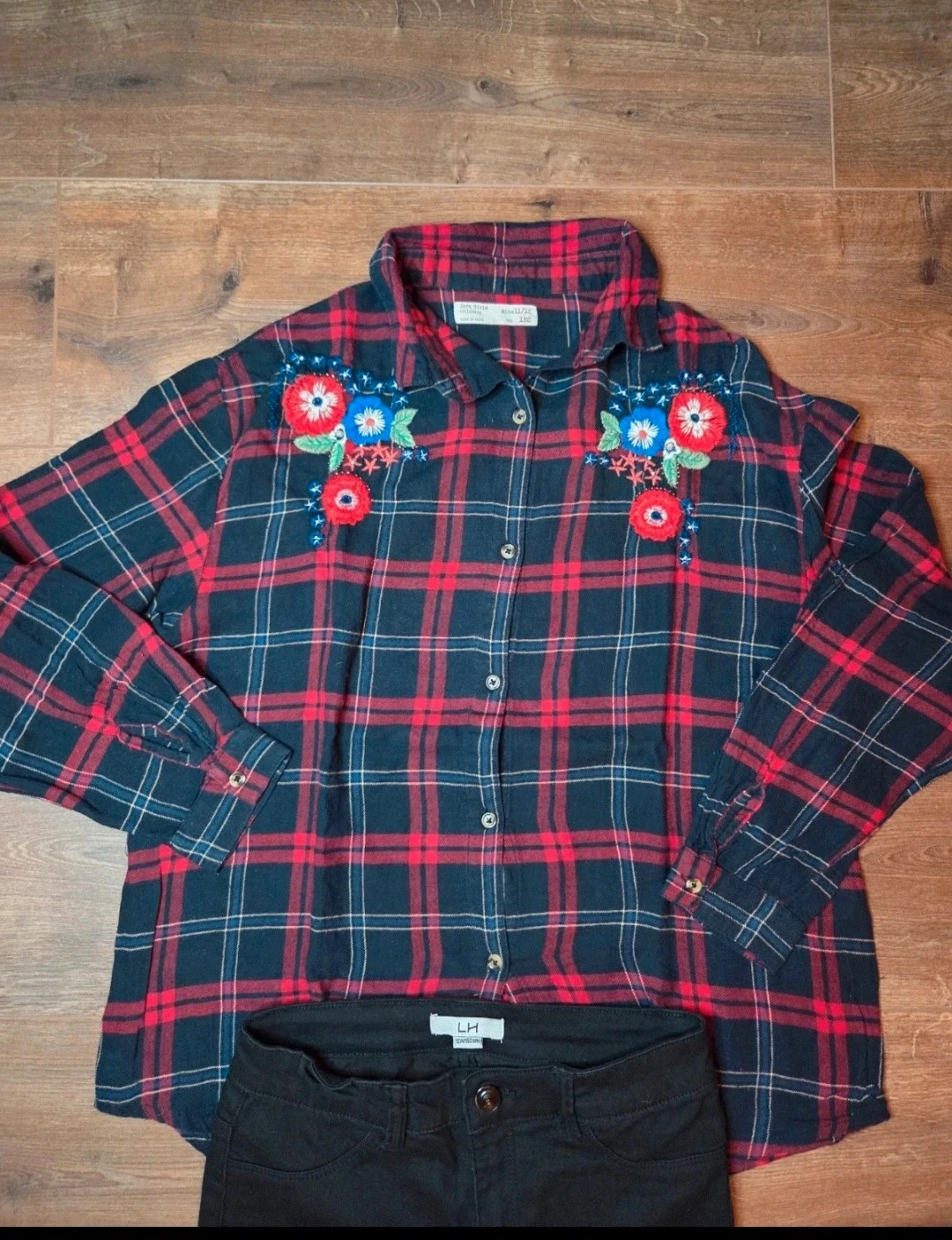 Jeans preto e camisa xadrez 12 anos – photo 4